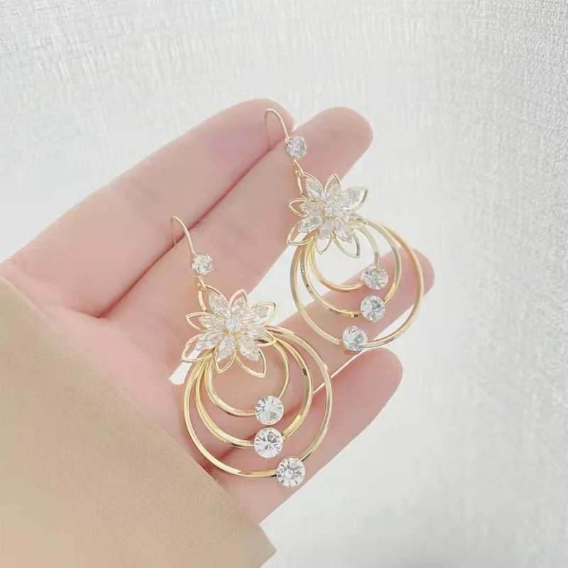 2+2 Gratis | BlütenTropfen™ Elegantes Blumendesign - Image 3