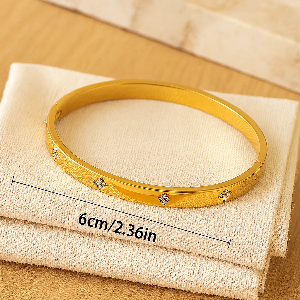 4-teiliges Premium-Armbandset aus Edelstahl – Klassischer Stil - Image 4