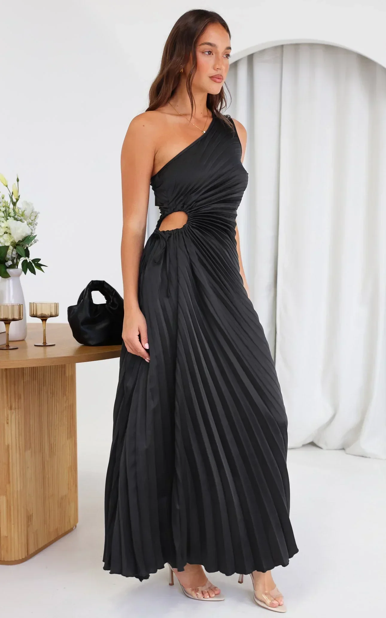 Adiana - Ein-Schulter Plissiertes Midi-Kleid - Image 2