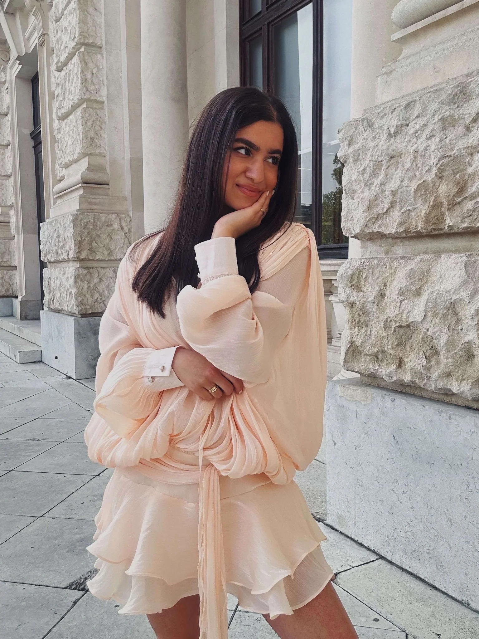 Aella | Chiffon-Minikleid Mit Volants - Image 3