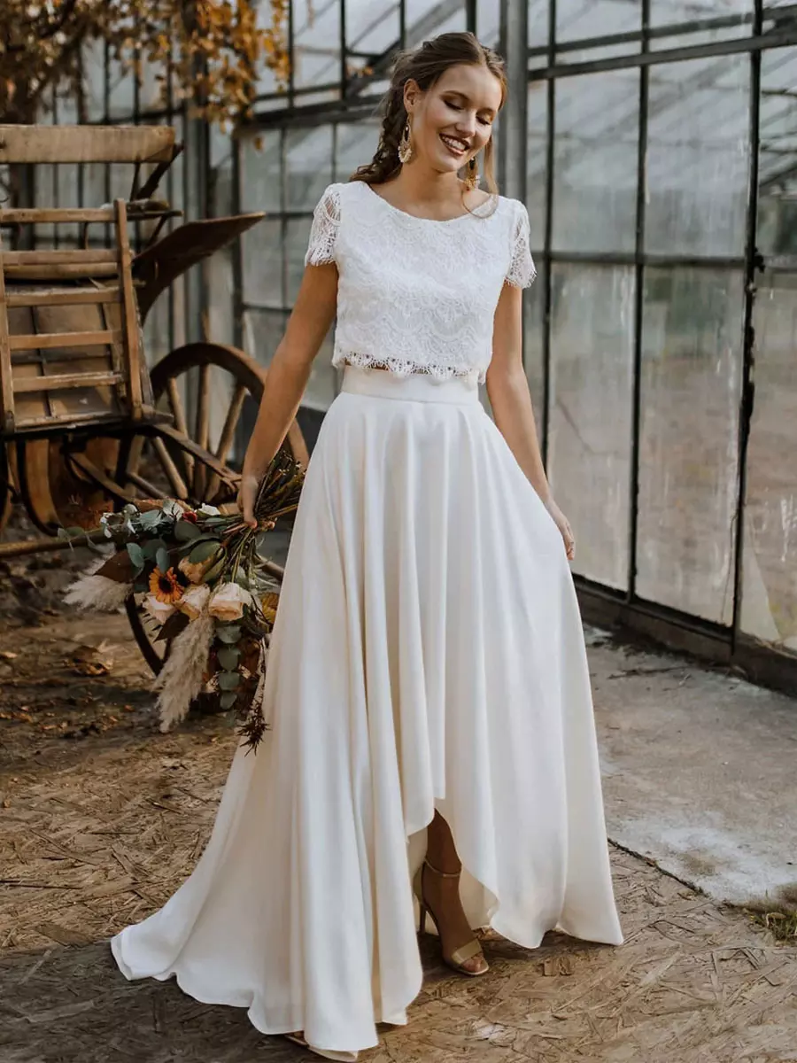 Alba – Elegantes Damen Brautkleid mit Spitzenoberteil und fließendem Rock - Image 4