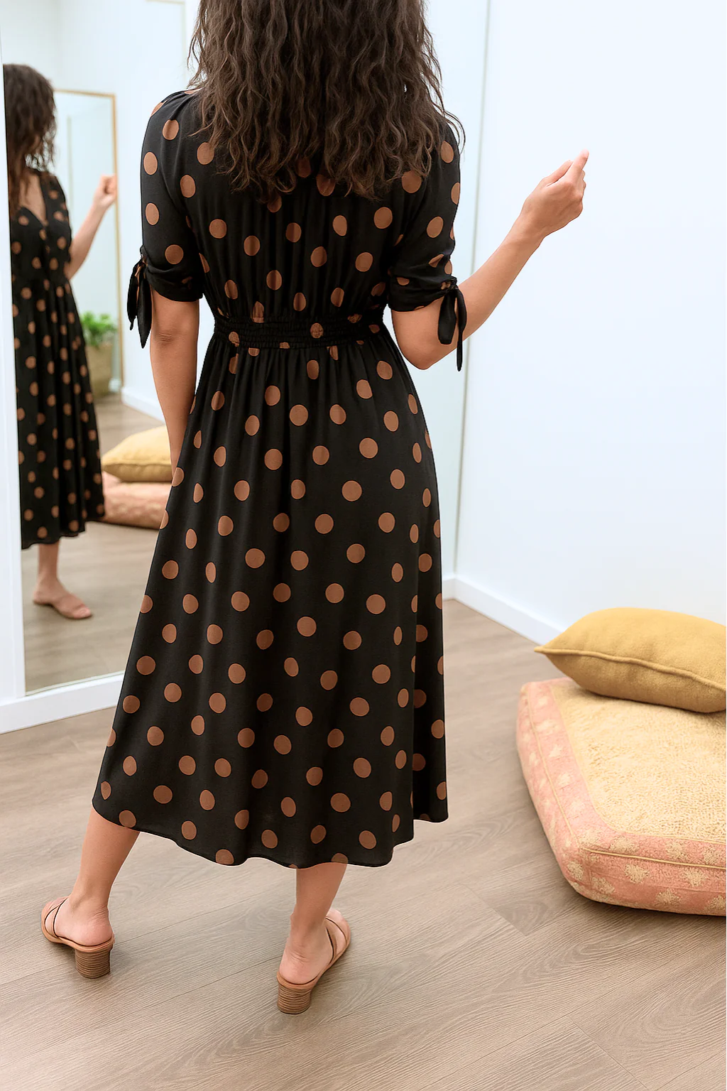 Aleksandra - Elegant Polka Dot Dress with V-neck - Image 3