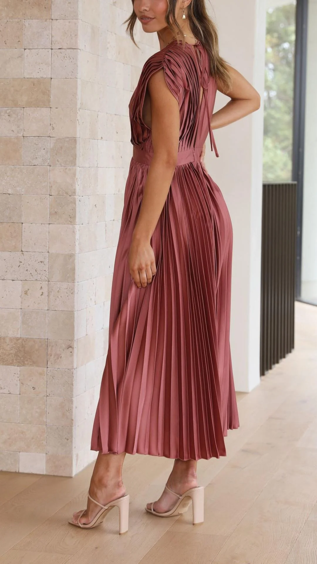 Alexis - Elegantes Faltenkleid - Image 4