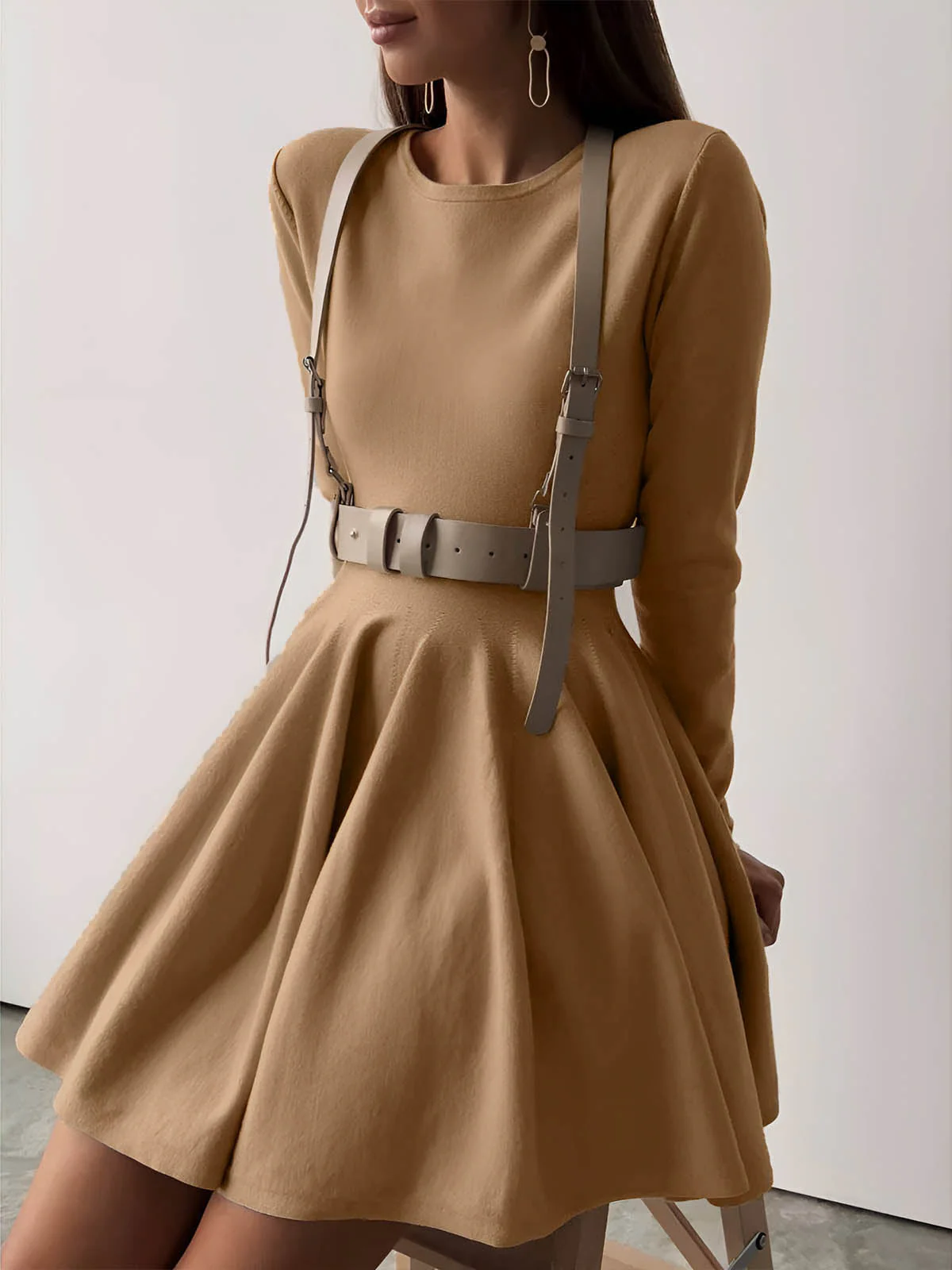 Alina | Elegantes Damen Skaterkleid in Crème mit Langarm - Image 11