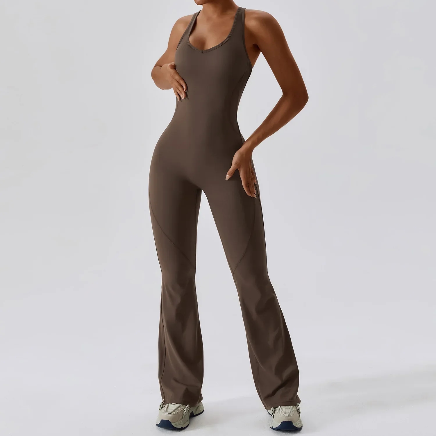 Alira | Yoga Einteiler Mit Figurbetontem Design & Flare-Bein - Image 6