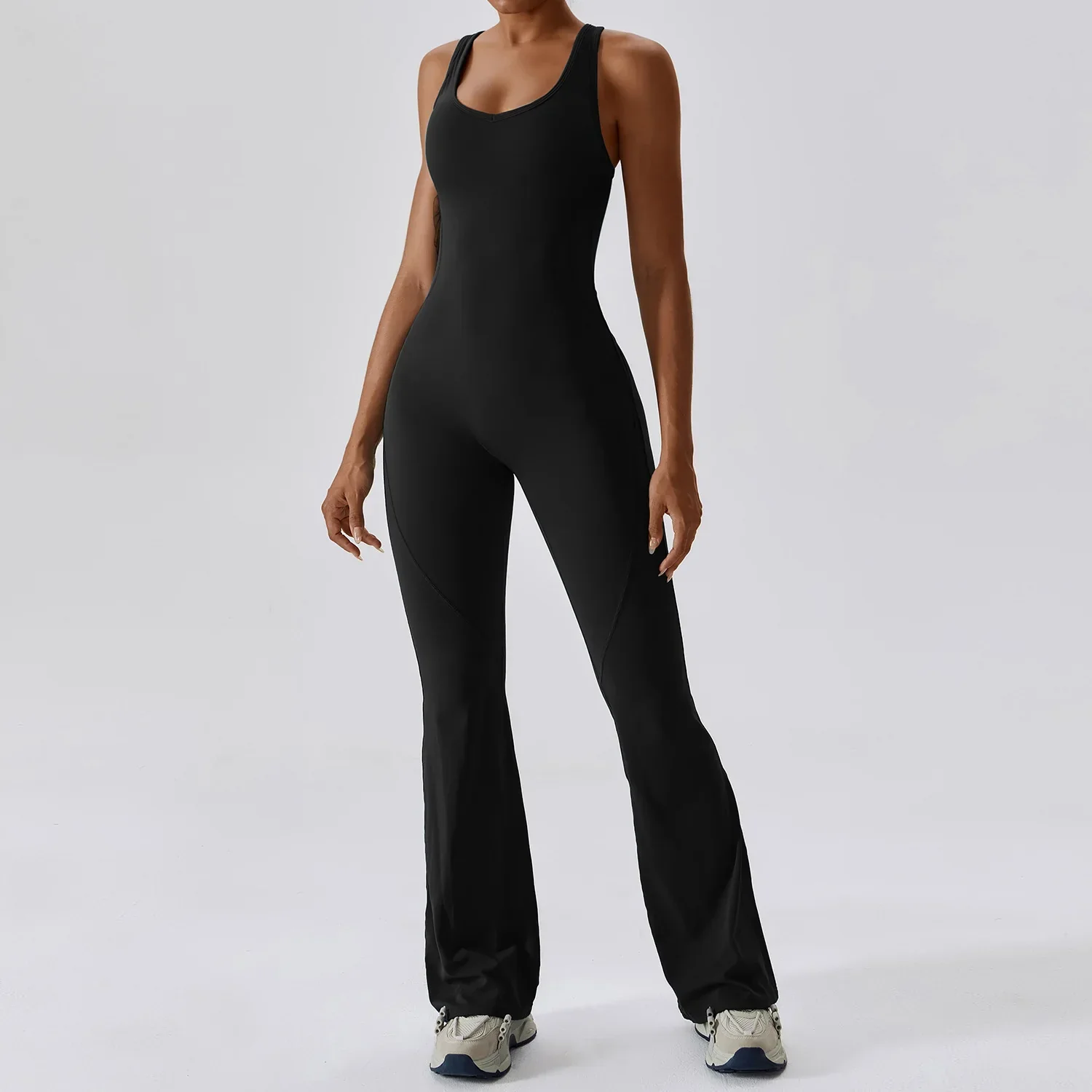 Alira | Yoga Einteiler Mit Figurbetontem Design & Flare-Bein - Image 7