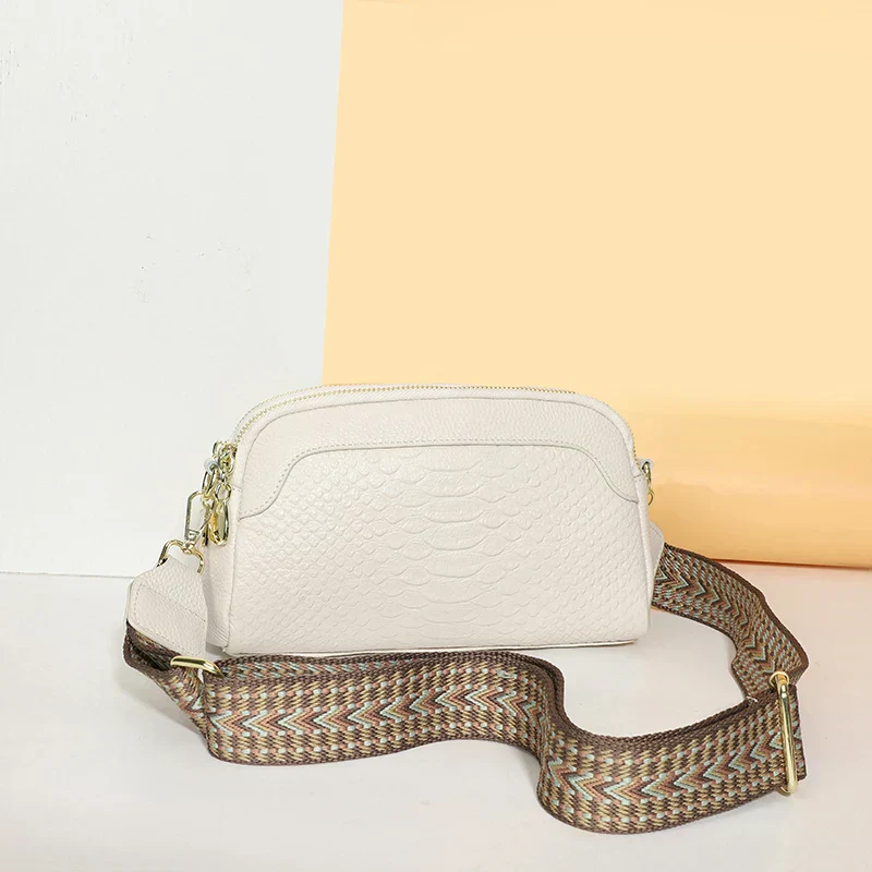 Amara | Verfeinertes PU Leder Schultertasche - Image 4