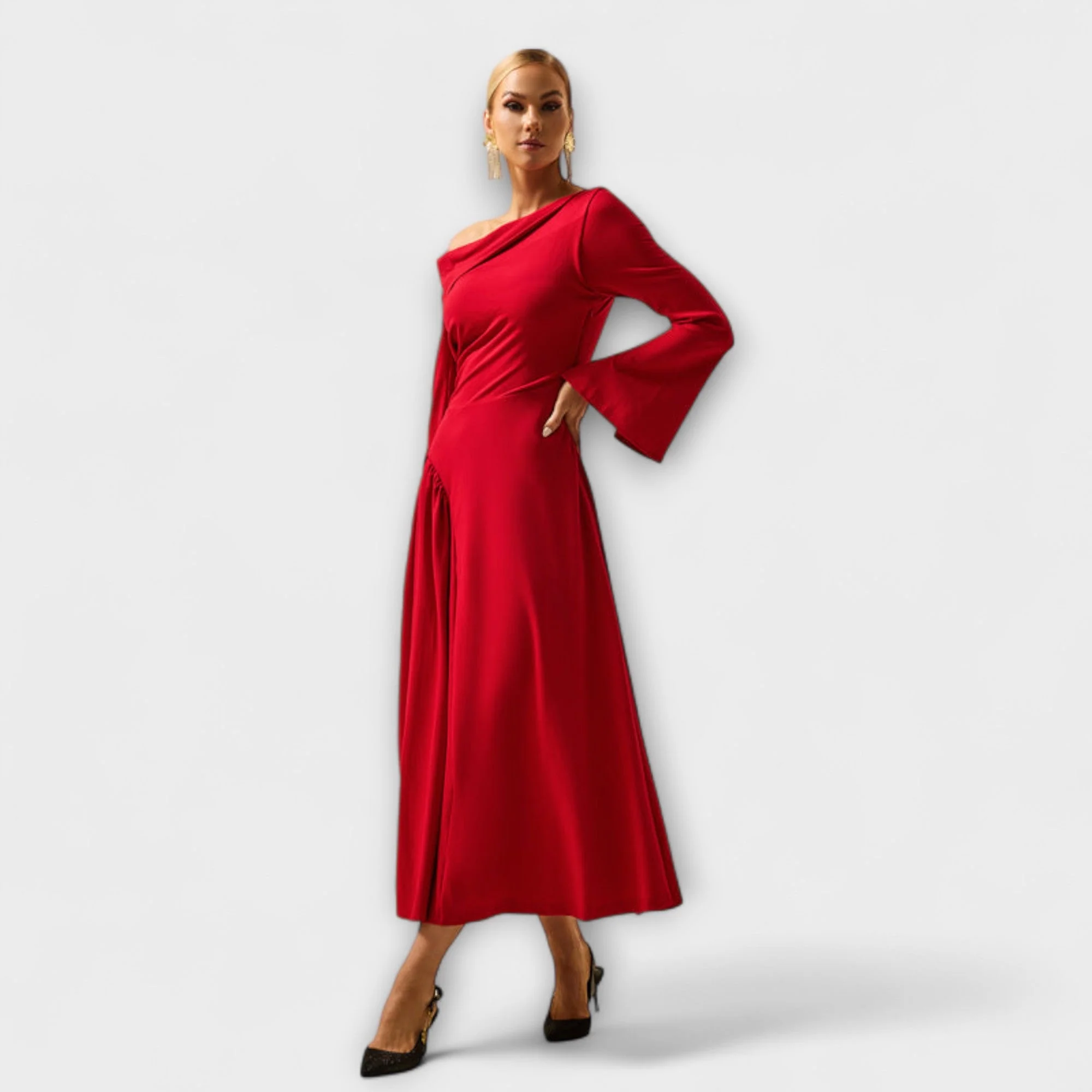 Amarisse – Drapiertes Midikleid mit Schulterakzent - Image 2