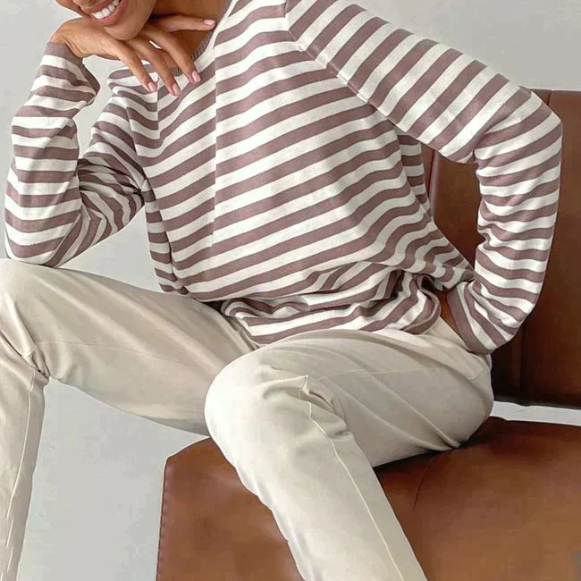 Amelia – Lässiges gestreiftes Damen Langarmshirt