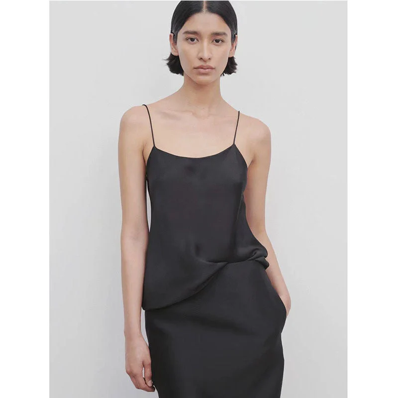 Amelie- Damen elegantes Spaghettiträgershirt aus hochwertiger Seidenmischung - Image 6