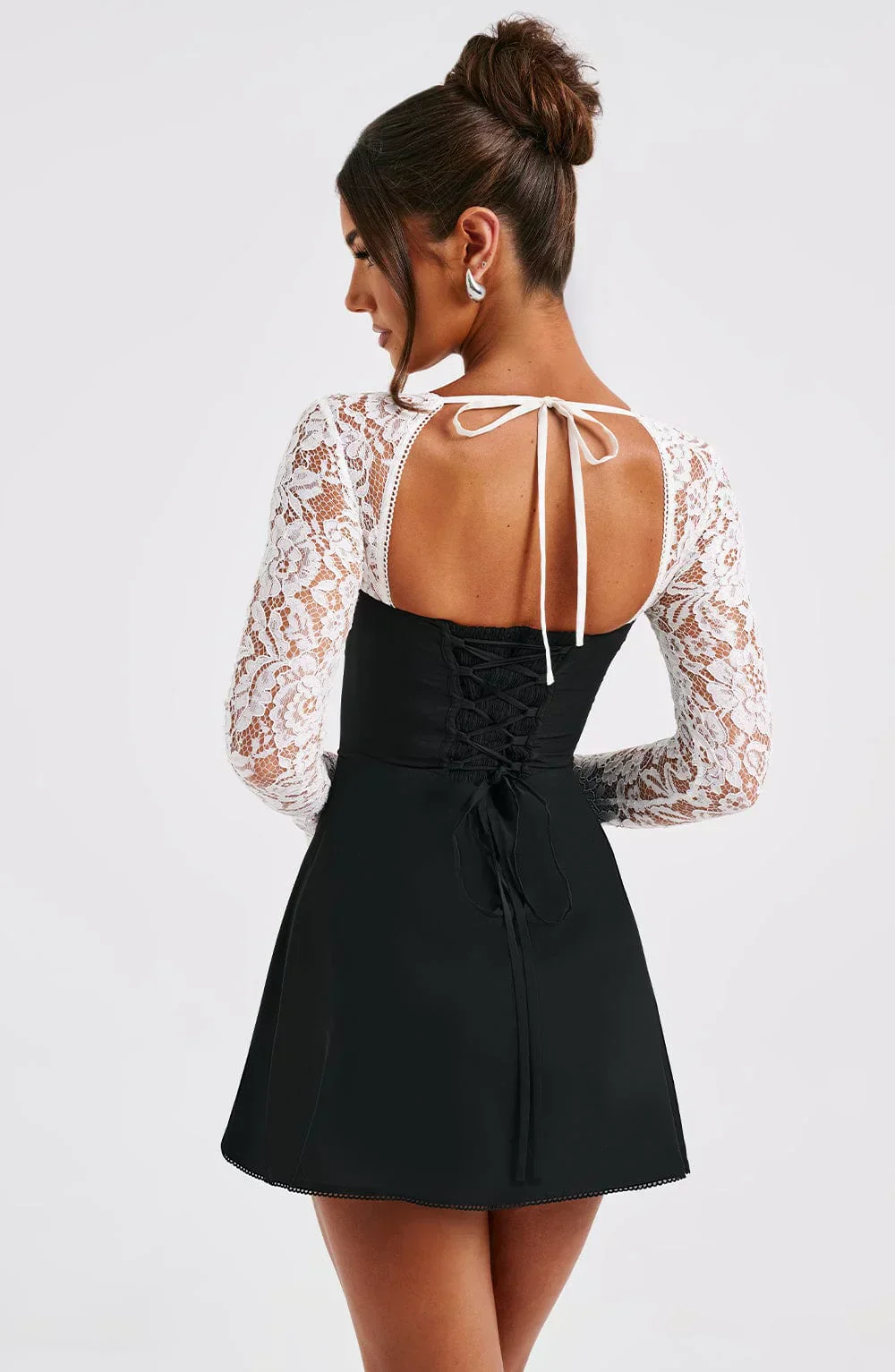 ANASTASIA  | Kurzes Spitzenkleid Elegant - Image 15