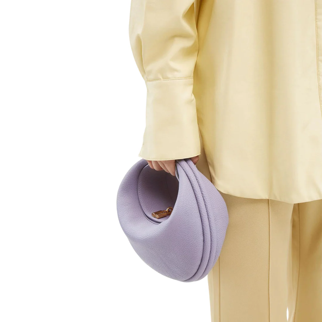 Anastasia  Stylische Halbmondtasche - Image 4