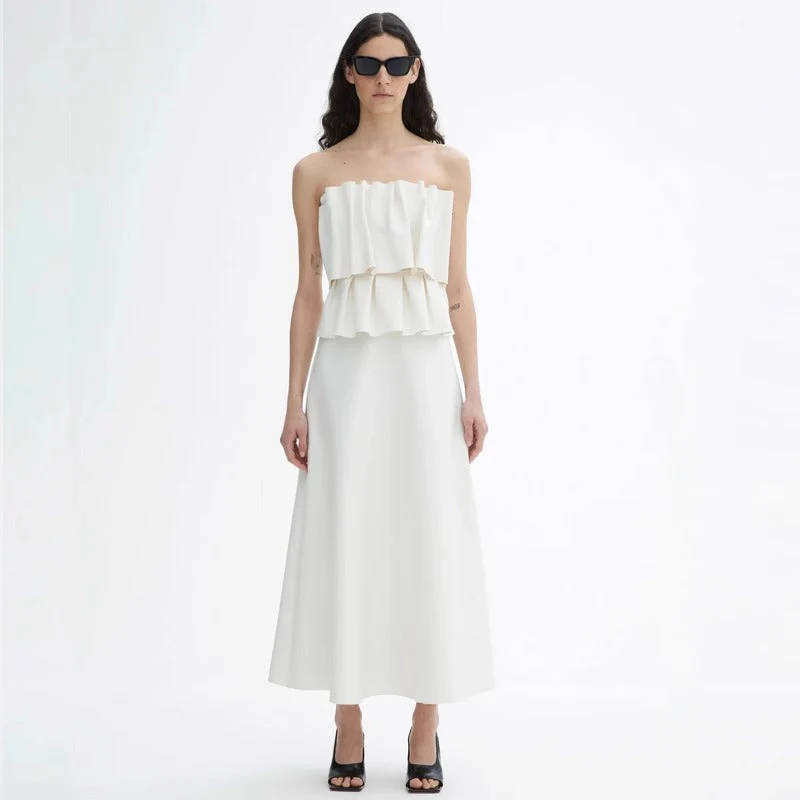 Angelina- Damen elegantes Maxikleid mit Rüschendetails und Schulterfreischnitt - Image 5
