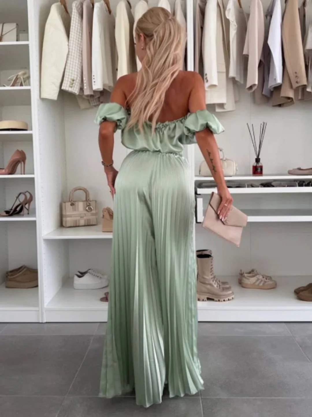 Araceli | Zweiteiliges Set mit Plisseehose und schulterfreiem Oberteil - Image 21