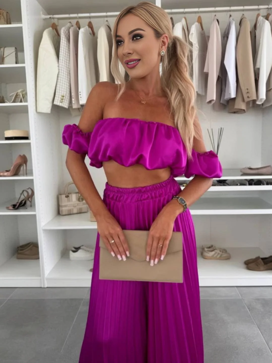 Araceli | Zweiteiliges Set mit Plisseehose und schulterfreiem Oberteil - Image 5