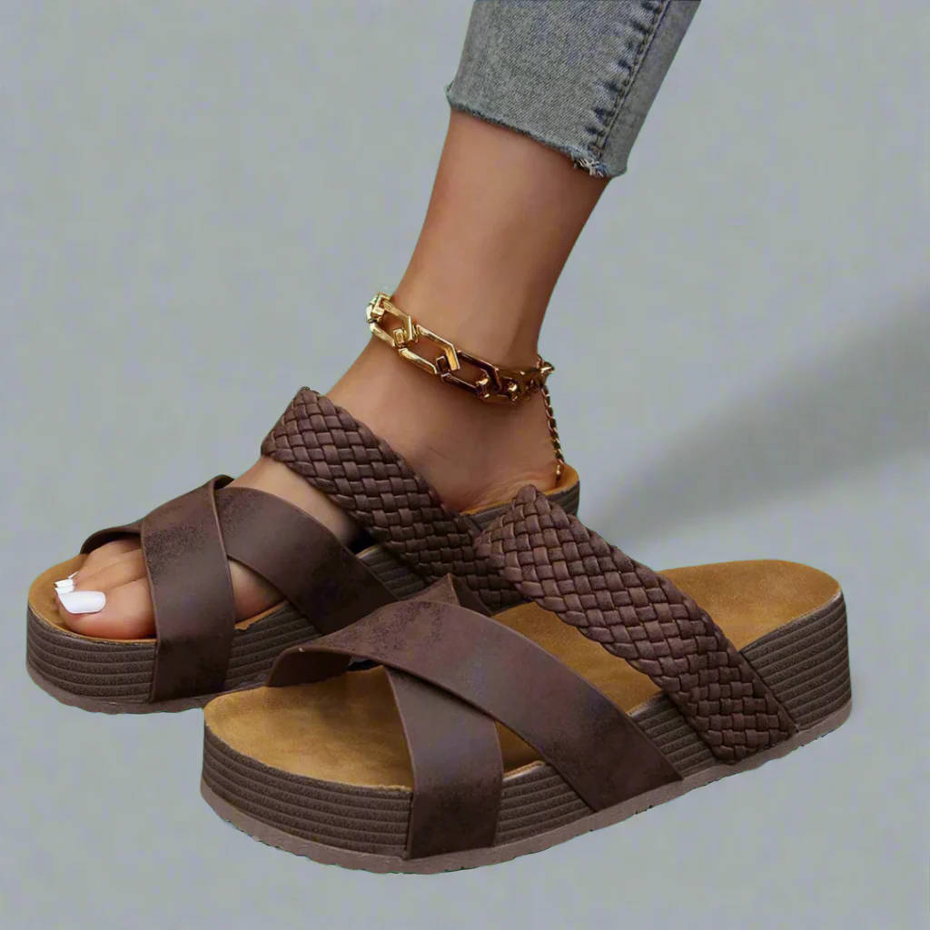 Ariana | Geflochtene Plateausandalen mit orthopädischem Komfort - Image 5