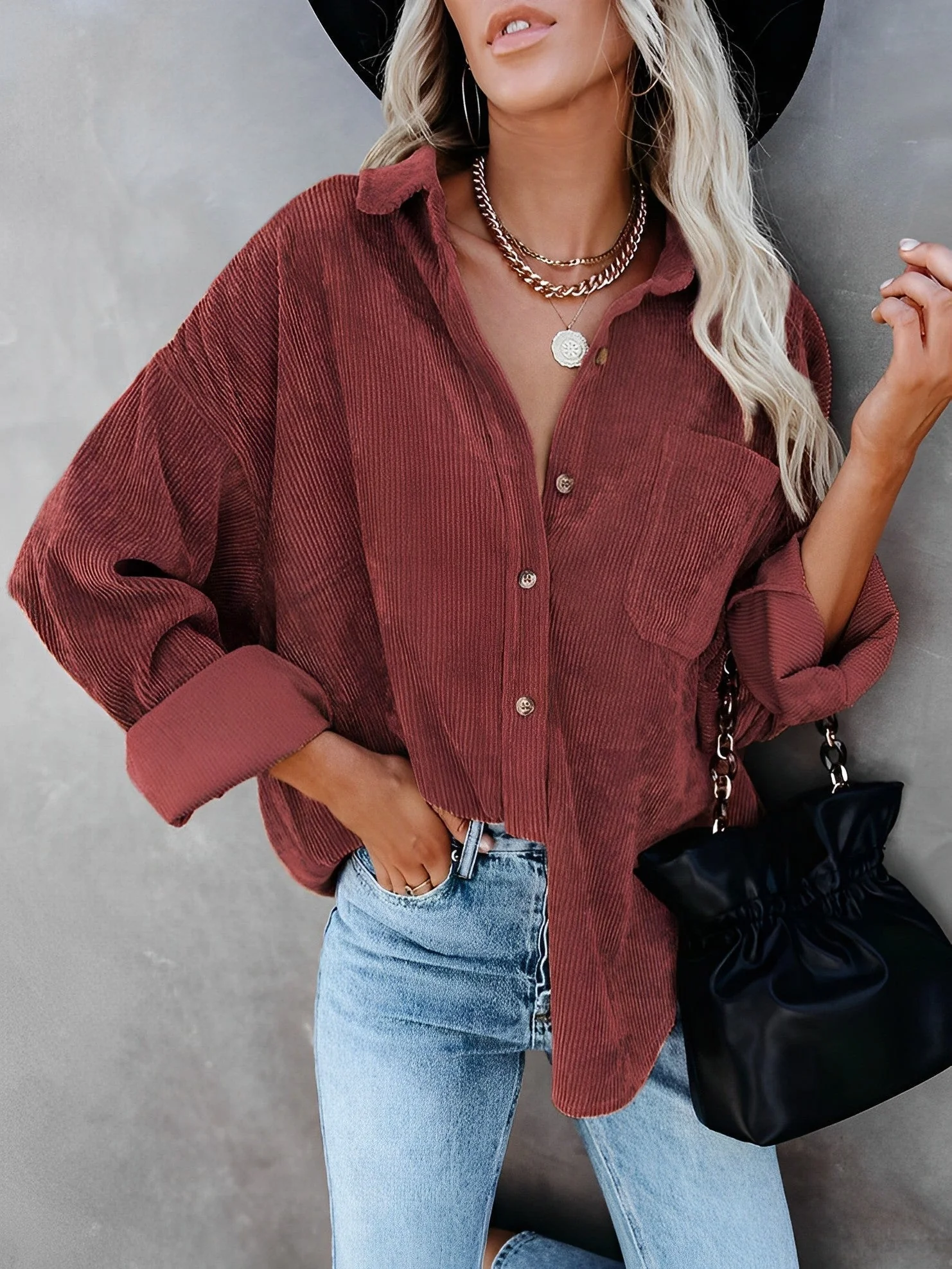 Ariana – Lässige Damen Cordbluse mit Knopfleiste - Image 2
