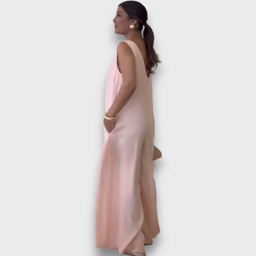 Aubrine – Fließender Jumpsuit mit V-Ausschnitt - Image 4
