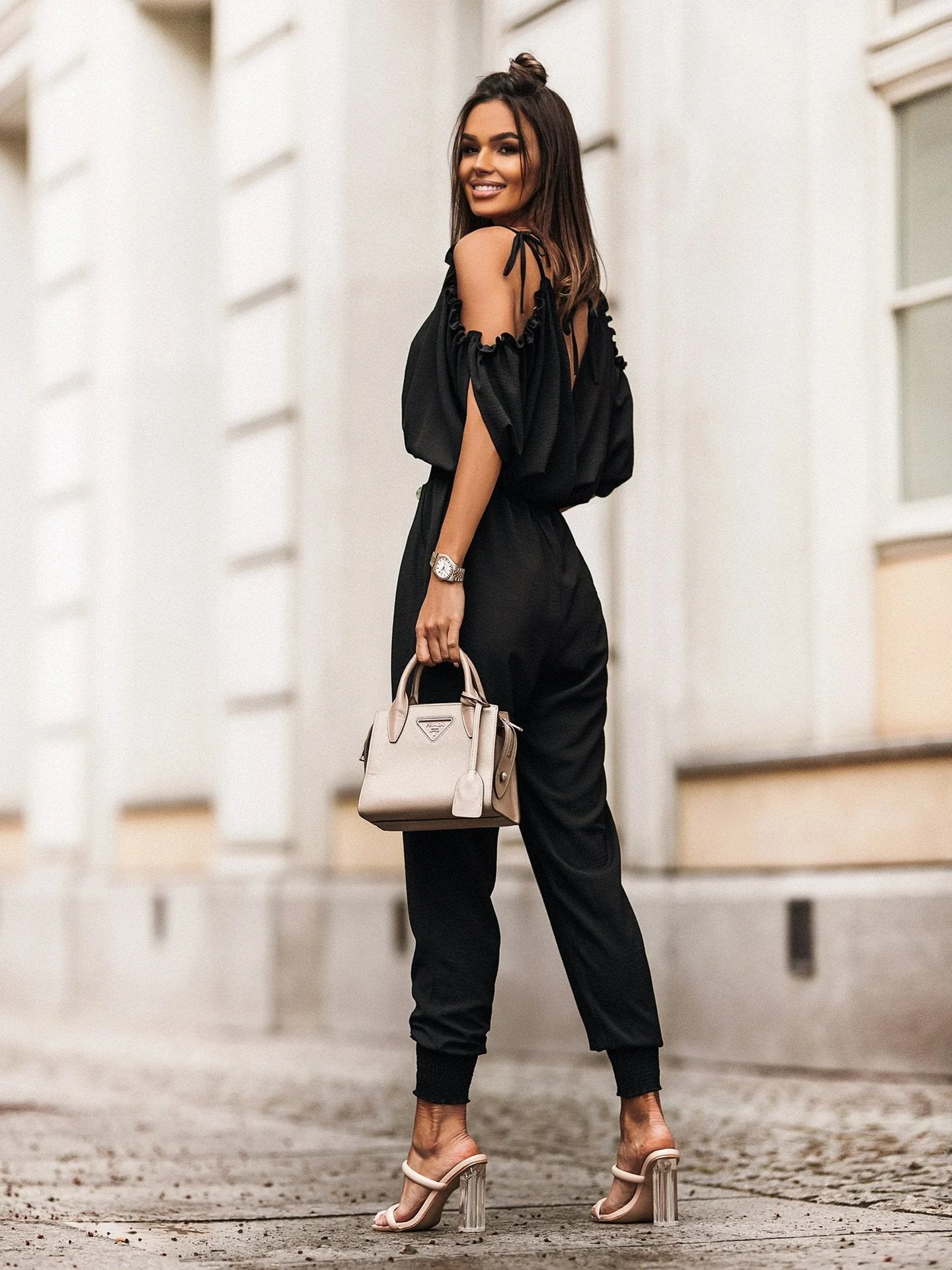 Audrey | Elegant Jumpsuit mit V-Ausschnitt - Image 3