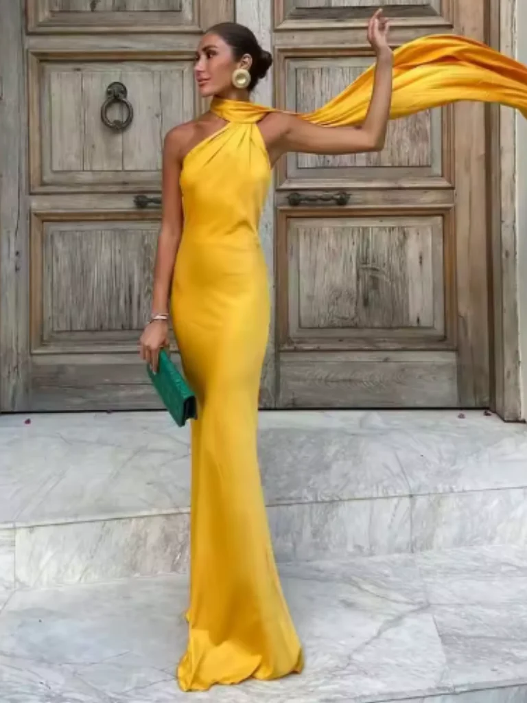 AURÉLIE SOLÉIL GOWN - Image 4