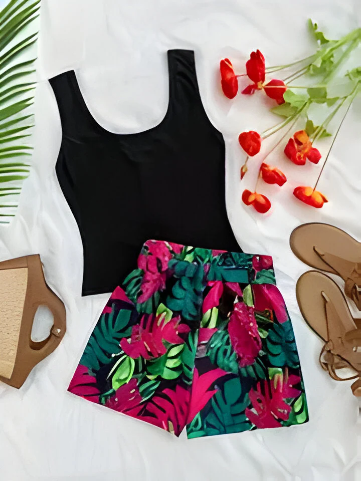 Ava | Damen Sommerurlaub Bedruckte Weste und Shorts Set - Image 6