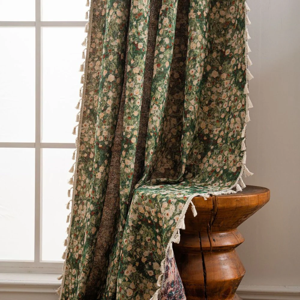 Avelena | Französischer Vintage-Blumenmuster-Teppichvorhang - Image 5
