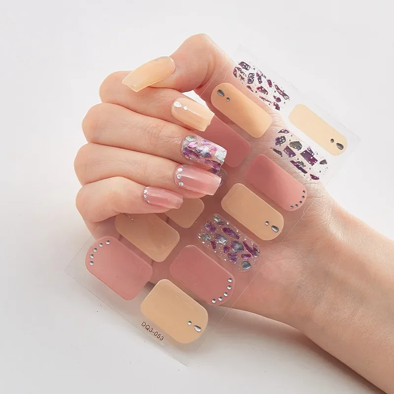 Avelena | GlitzNail – Festliche Weihnachtsnägel Schnell, Komplett Ohne Salon - Image 11
