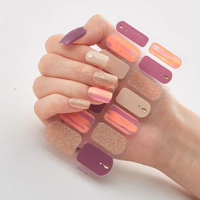 Avelena | GlitzNail – Festliche Weihnachtsnägel Schnell, Komplett Ohne Salon - Image 14