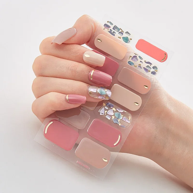 Avelena | GlitzNail – Festliche Weihnachtsnägel Schnell, Komplett Ohne Salon - Image 16
