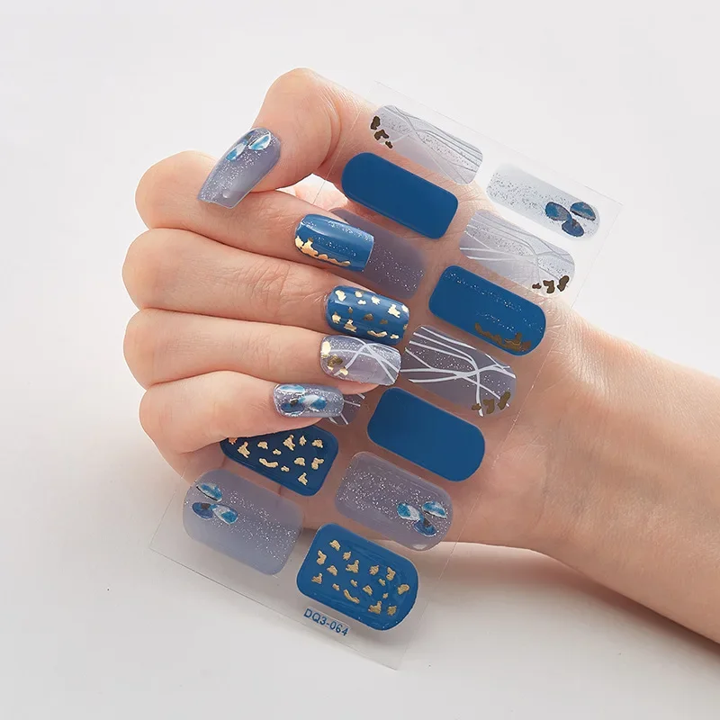 Avelena | GlitzNail – Festliche Weihnachtsnägel Schnell, Komplett Ohne Salon - Image 19