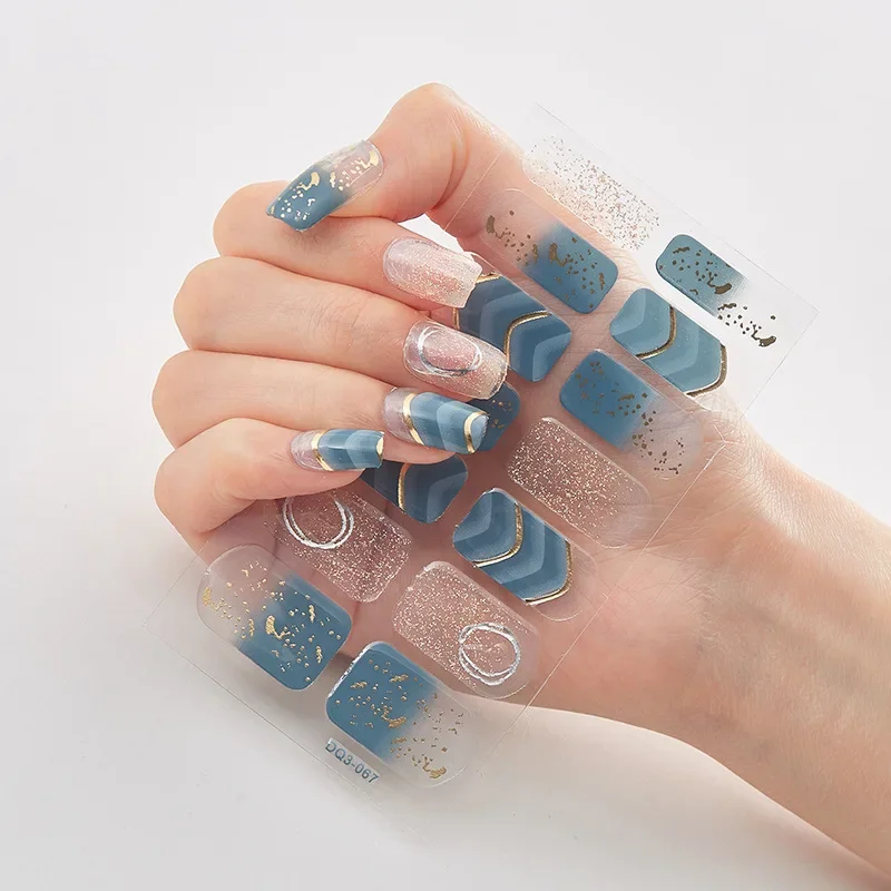 Avelena | GlitzNail – Festliche Weihnachtsnägel Schnell, Komplett Ohne Salon - Image 21