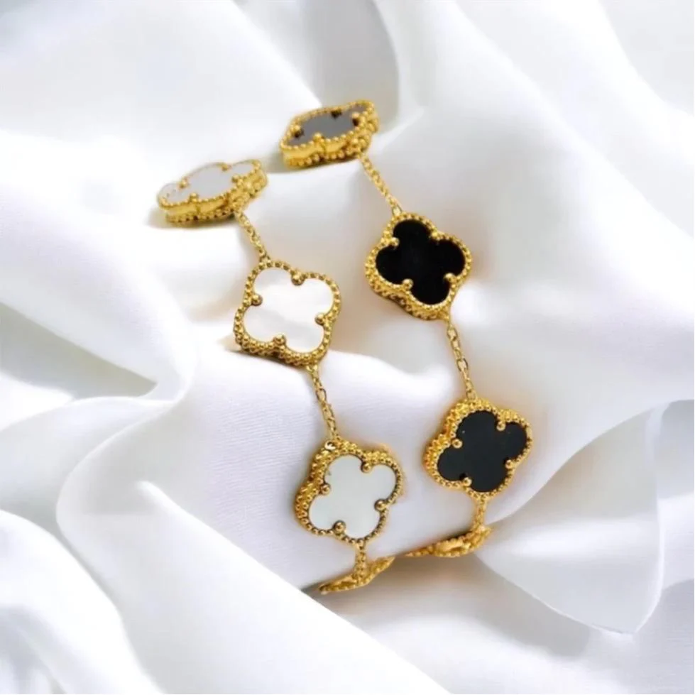 Avelena | Kleeblatt Glück Armband | Elegant und Hypoallergen | Verstellbar - Image 3
