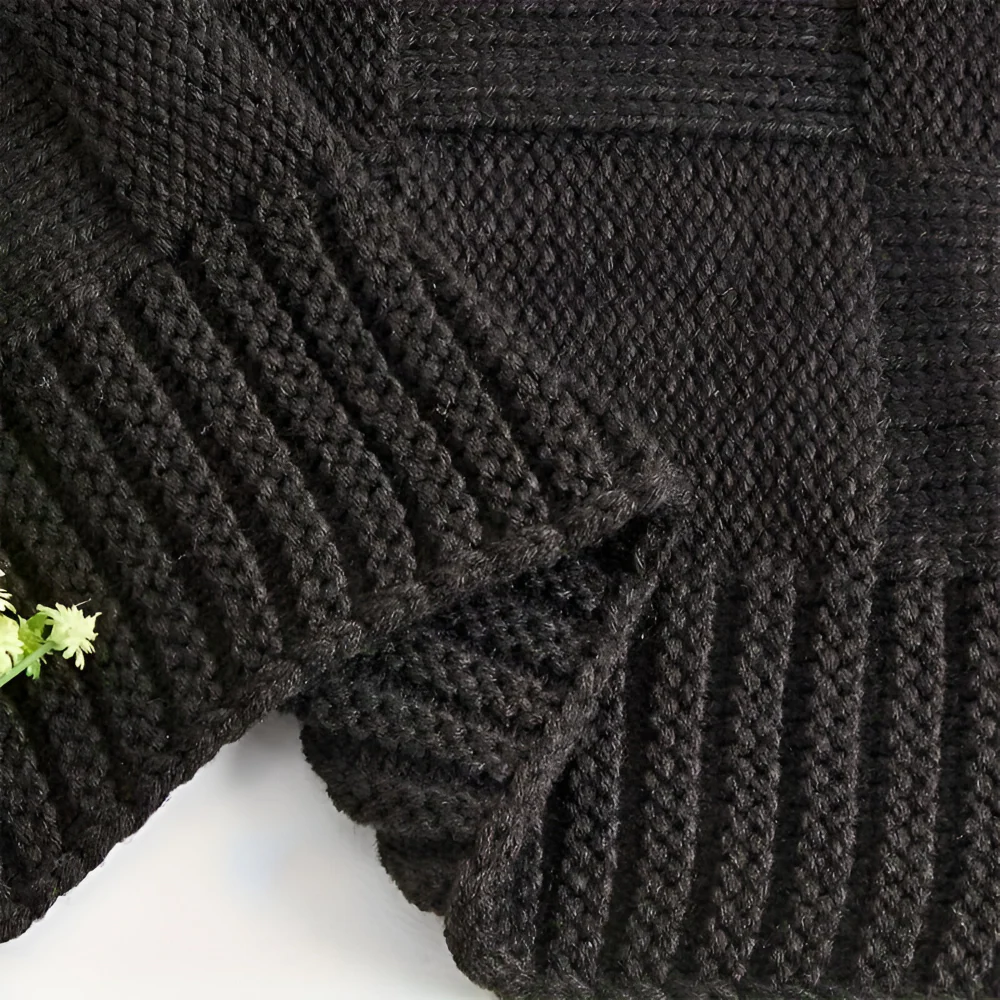 Avelena | Loomvera Plaid | Strickdecke Schwarz-Weiß | Weich & Hautfreundlich | Für Alle Jahreszeiten - Image 9