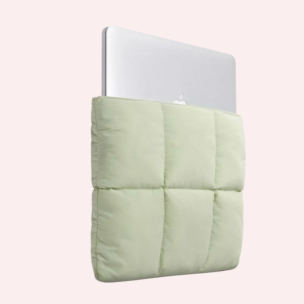 Avelena | PuffyGuard – Hochwertiger Leichter Laptopschutz für Mobiles Arbeiten - Image 12
