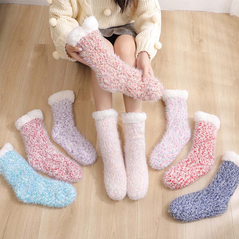 Avelena | WarmStep - Den ganzen Tag Wärme und rutschfeste Komfortsocken für Ihre Füße - Image 5