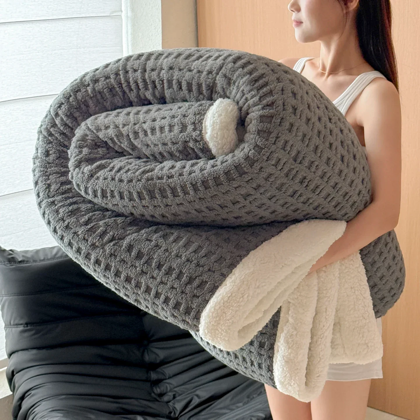 Avelena | Wintertraum Kuscheldecke – Doppellagige Fleece-Decke mit Lammwolloptik | Ultrawarm, Weich & Hautfreundlich | Für Sofa, Bett & kalte Wintertage - Image 6
