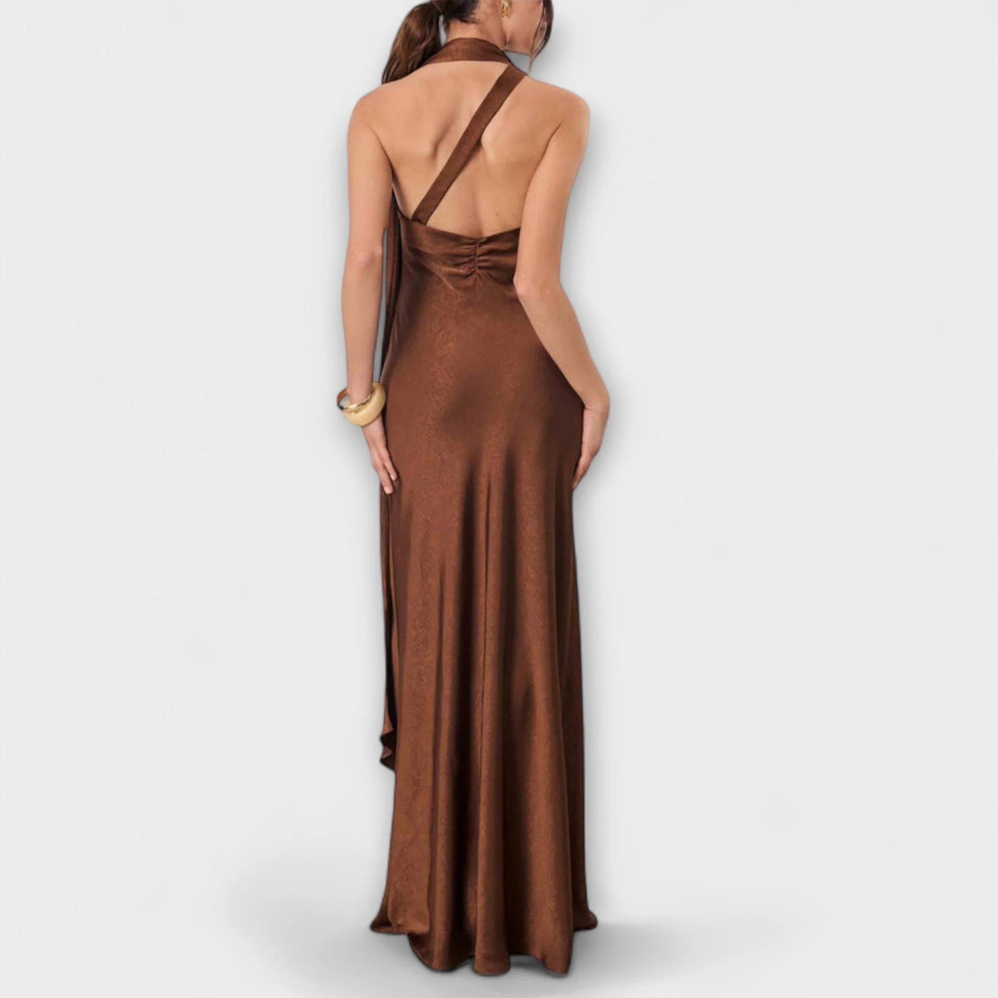 Azura - Elegantes Satin-Maxikleid - Image 2