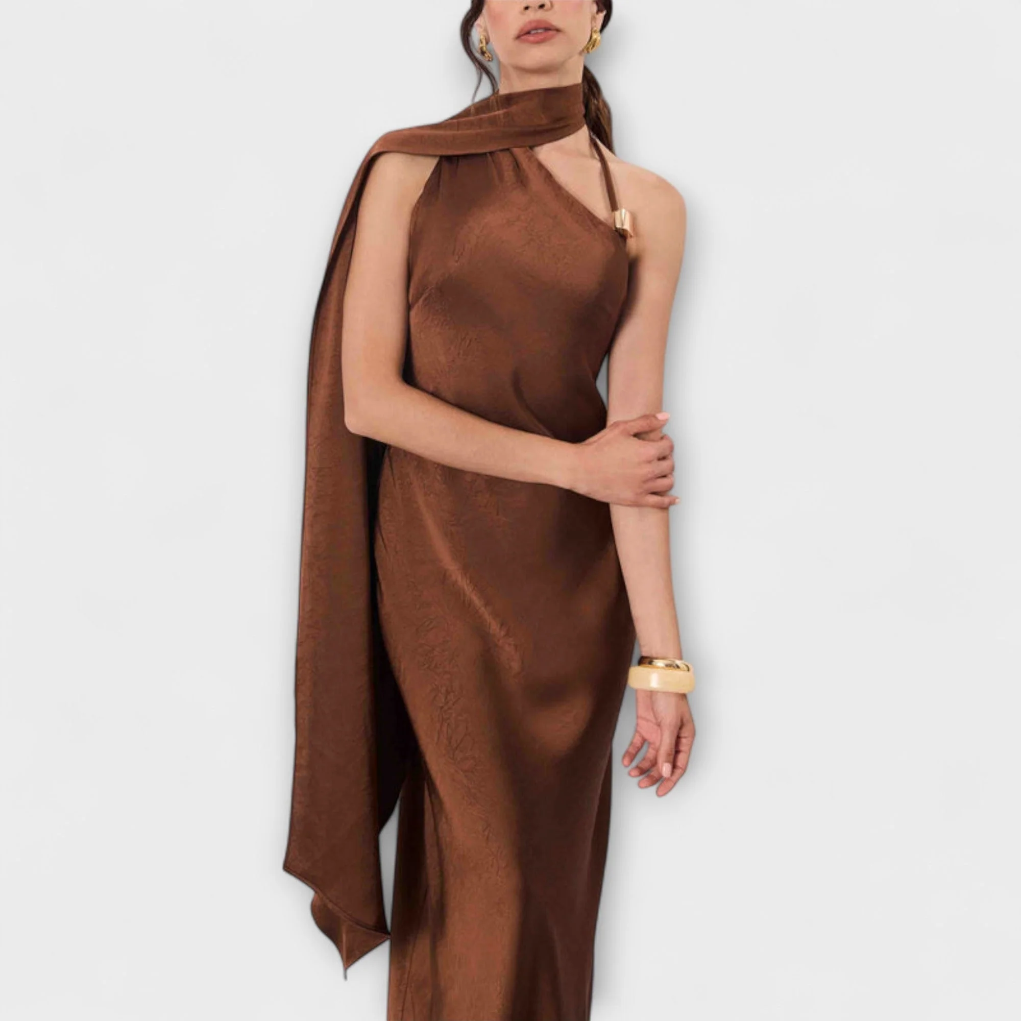 Azura - Elegantes Satin-Maxikleid - Image 3