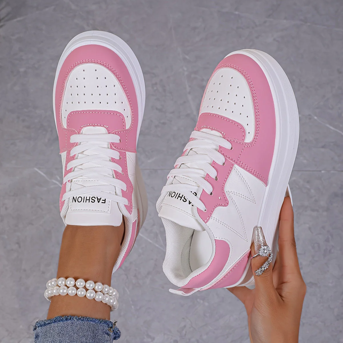 Batya | Entspannte und stylische Sommer-Sneakers - Image 6
