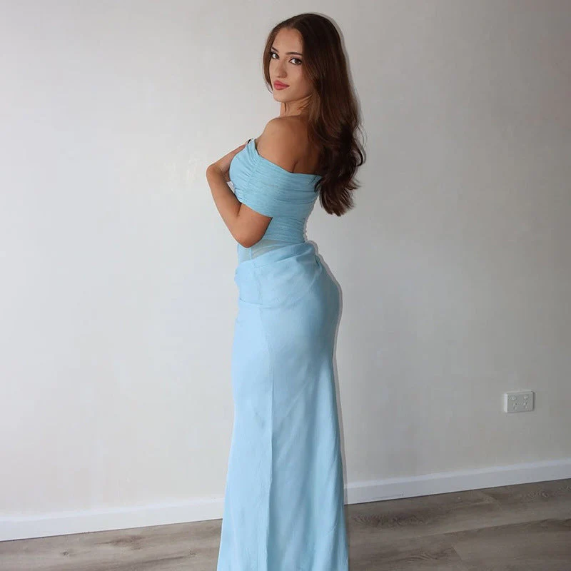 Bella | Langes Kleid aus Spitze Asymmetrisch - Image 7
