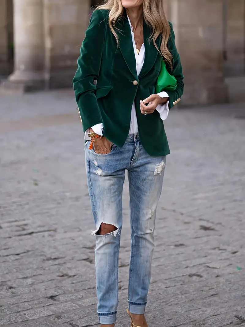 Bella | Weicher und eleganter Samtblazer für Damen - Image 2