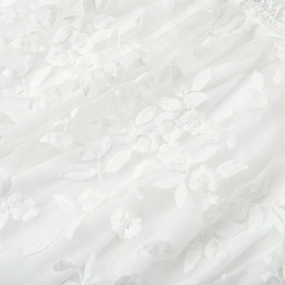 Bellona – Elegantes Minikleid aus Spitze - Image 4