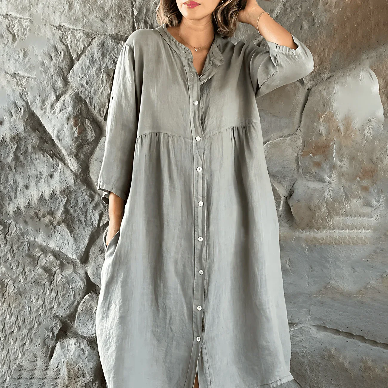Belsie – Entspanntes Midikleid aus Leinen mit Knopfleiste - Image 4