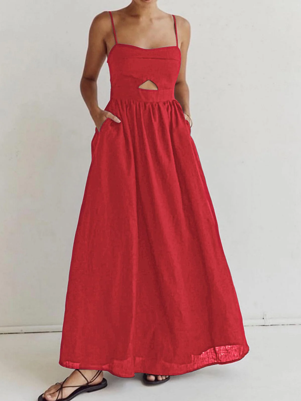 Benedikta | Ärmelloses Maxi-Kleid aus Leinen mit Cut-Out-Detail und Spaghettiträgern - Image 8