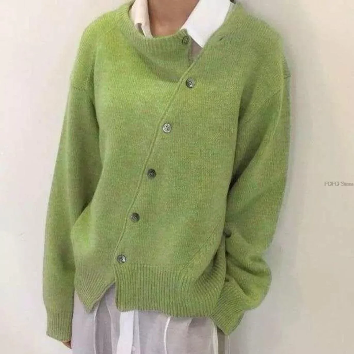 Bequeme klassische Strickjacke - Astrid - Image 2
