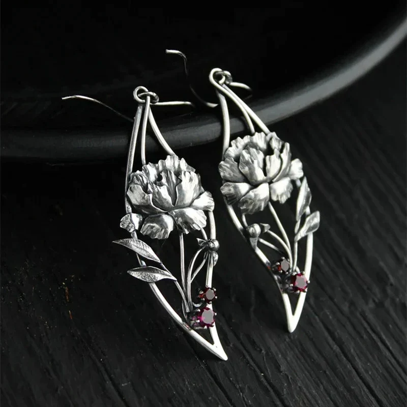 Boho Blumenohrringe mit rotem Zirkonia in Sterling Silber - Image 2