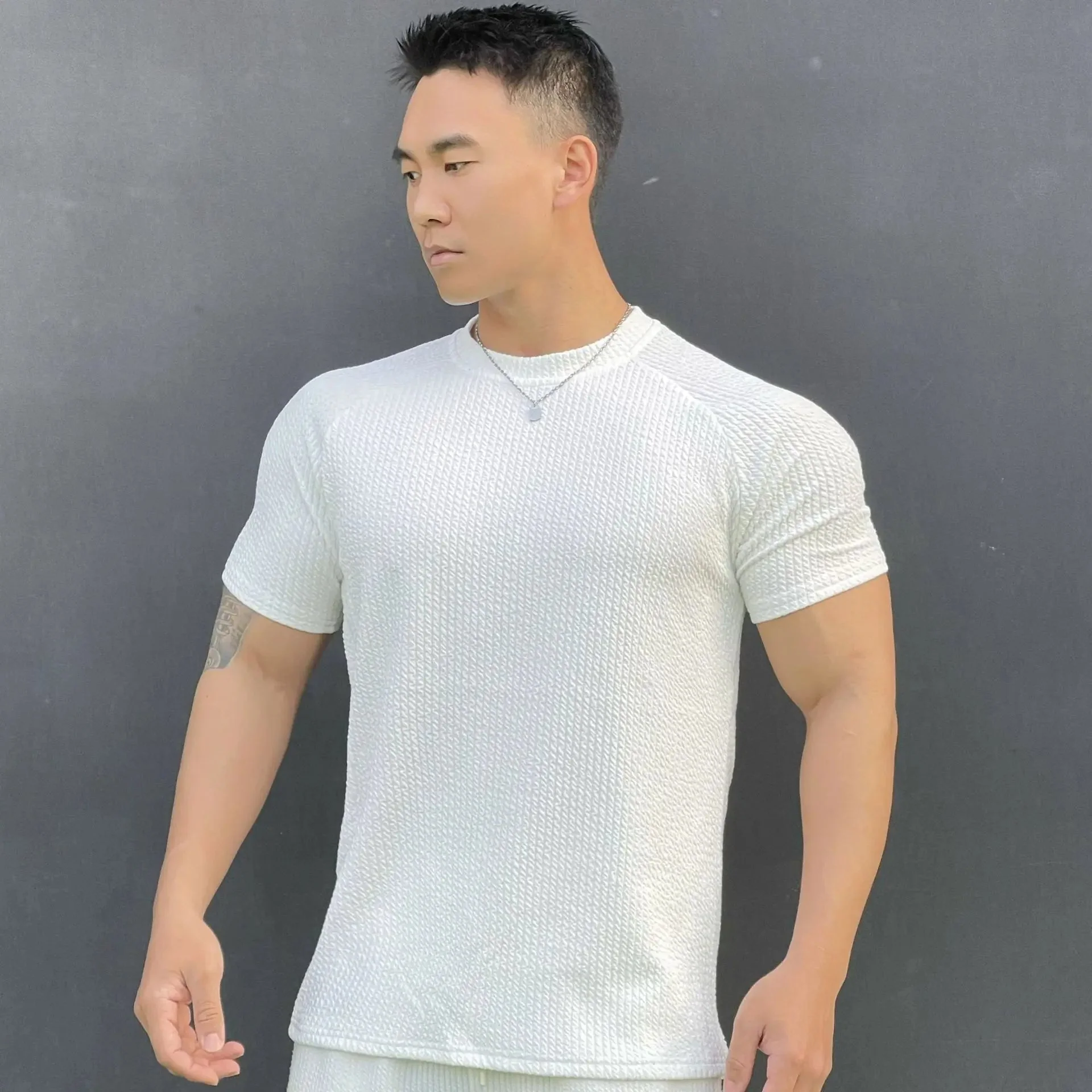 Caelis - Soft-Touch-T-Shirt in Übergröße - Image 9