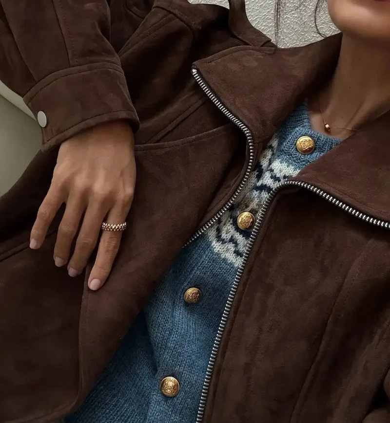 Carla | Braune Oversize-Jacke aus Wildleder für Damen - Image 6