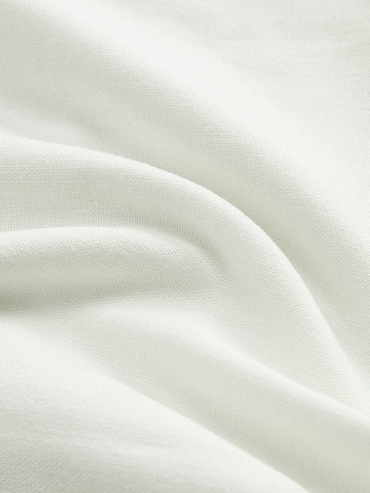 Carlotta | Elegantes Minikleid mit Cut-Outs & Ring-Details - Image 10