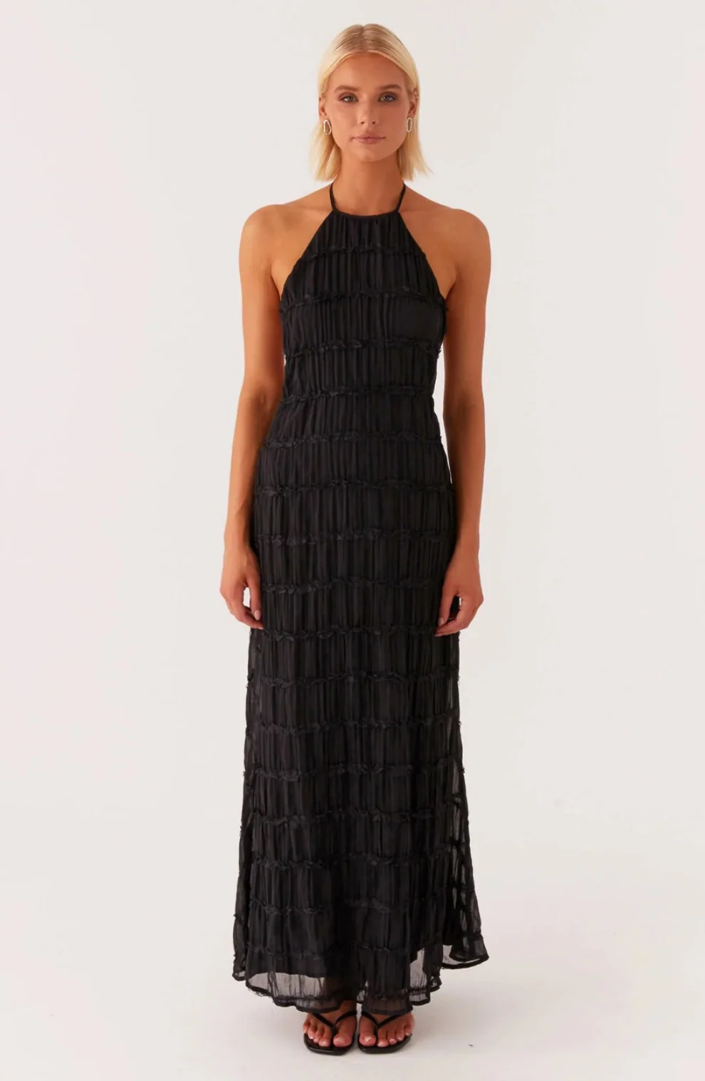 Caroline | Texturiertes Halterneck-Maxikleid - Image 16